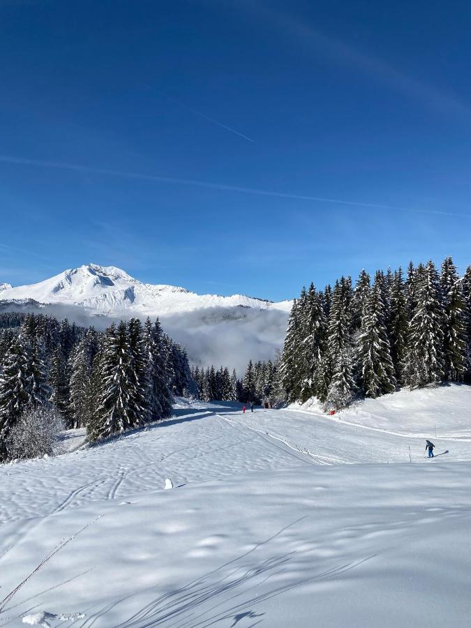 Hotel Rhodos Morzine Авориаз Екстериор снимка