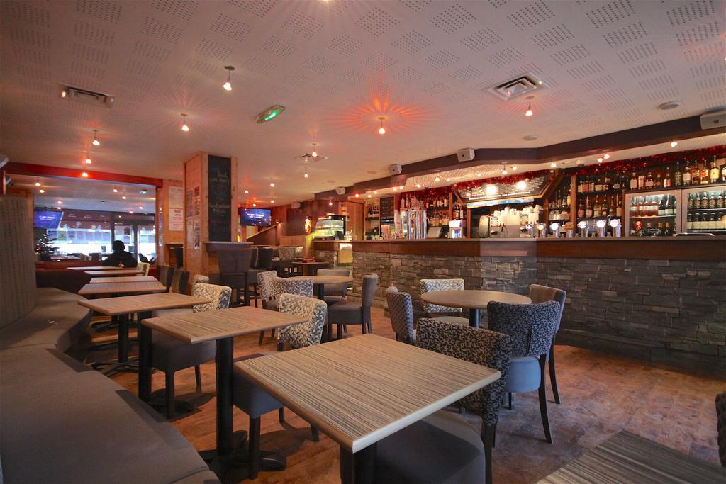 Hotel Rhodos Morzine Авориаз Екстериор снимка