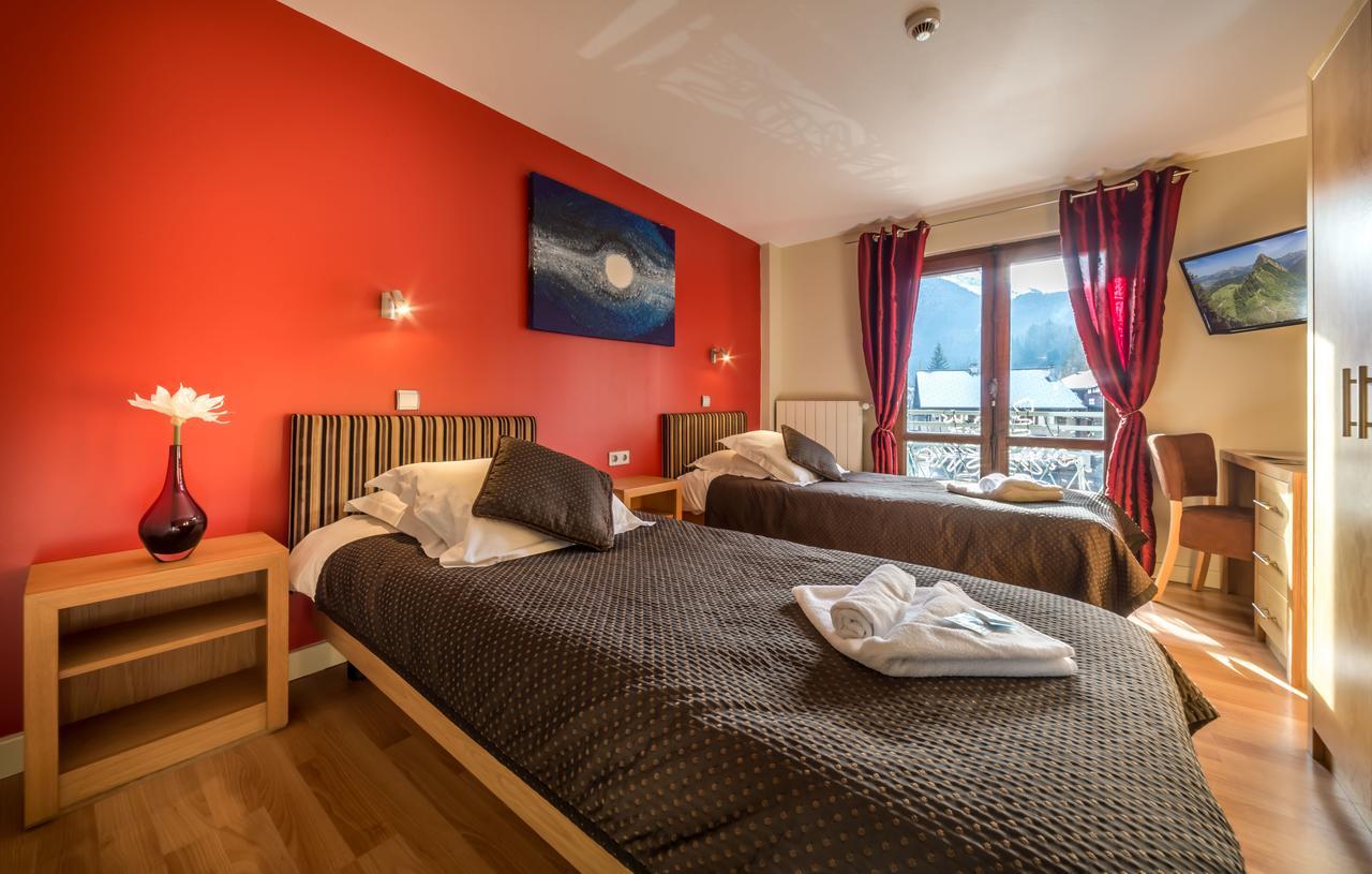 Hotel Rhodos Morzine Авориаз Екстериор снимка