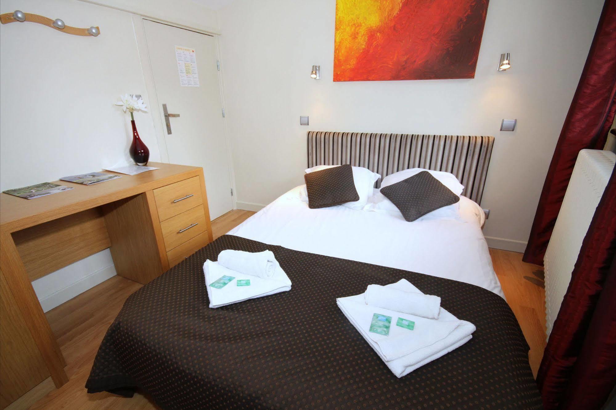 Hotel Rhodos Morzine Авориаз Екстериор снимка